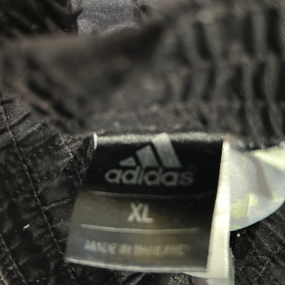 Swim trunks - Picture 2 of 2